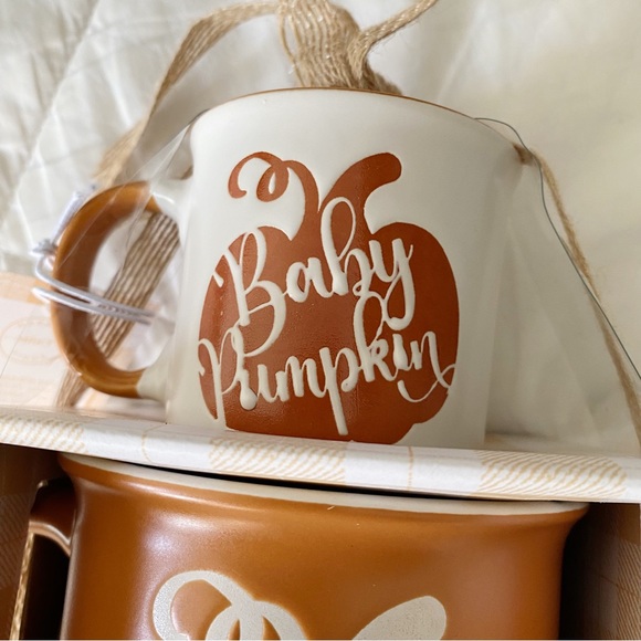 Mama & Baby Pumpkin Large and Small Mugs Set - Picture 3 of 4